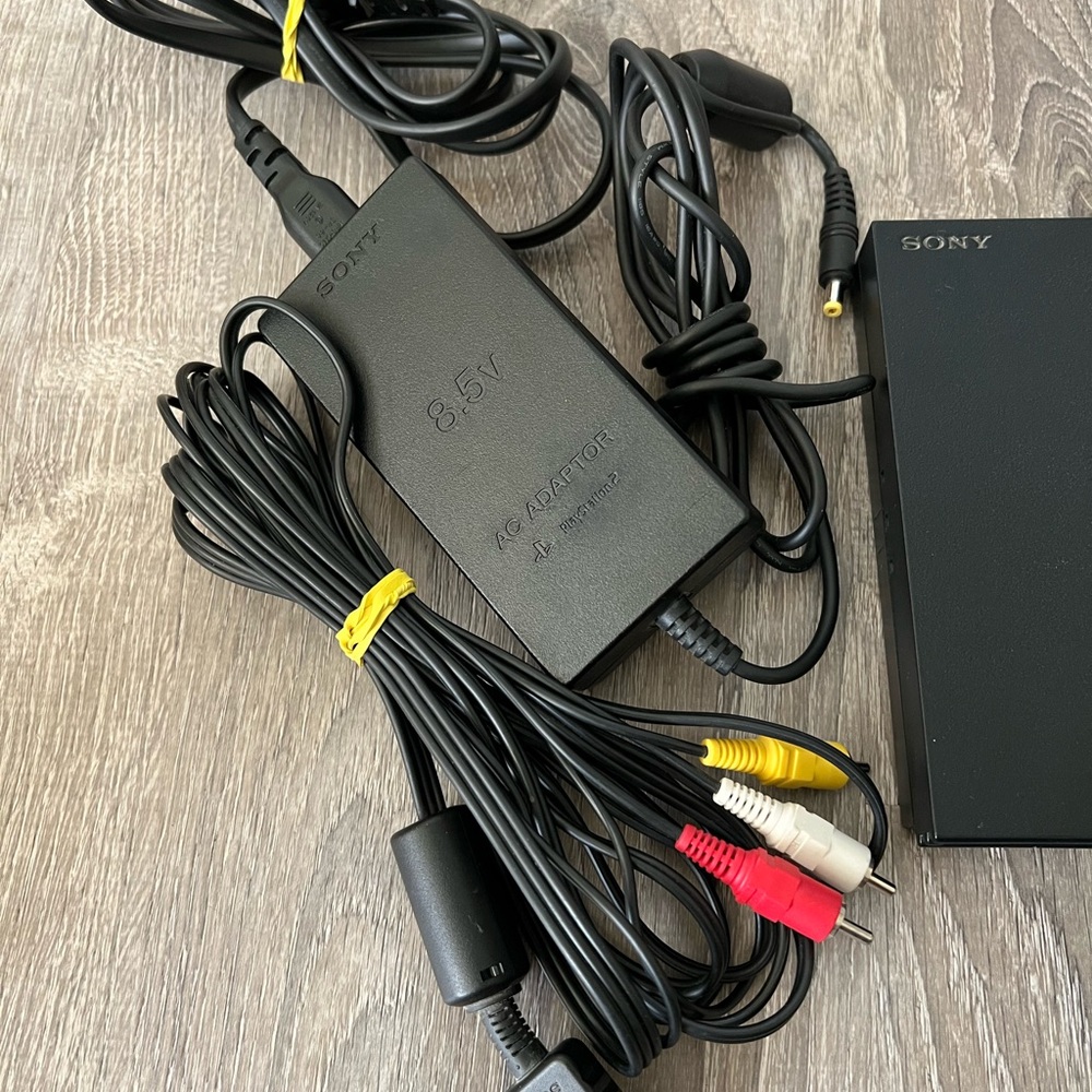 PS2 Console - Picture 2 of 10
